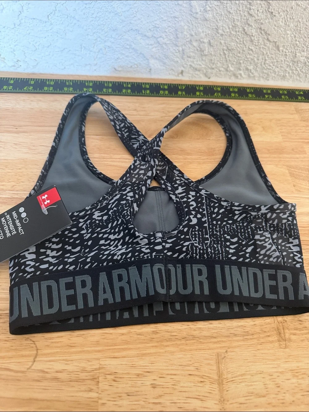 Under Armour supportive medium